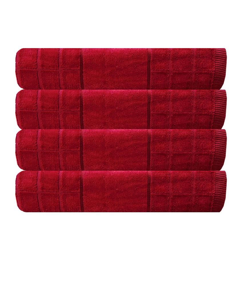 Akin Red Velvet Cotton Bath Towel Set Of 4 Buy Akin Red Velvet Cotton