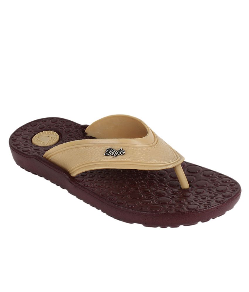 flip flops tan