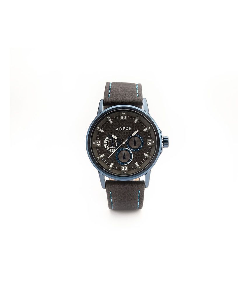 black analog wrist watch