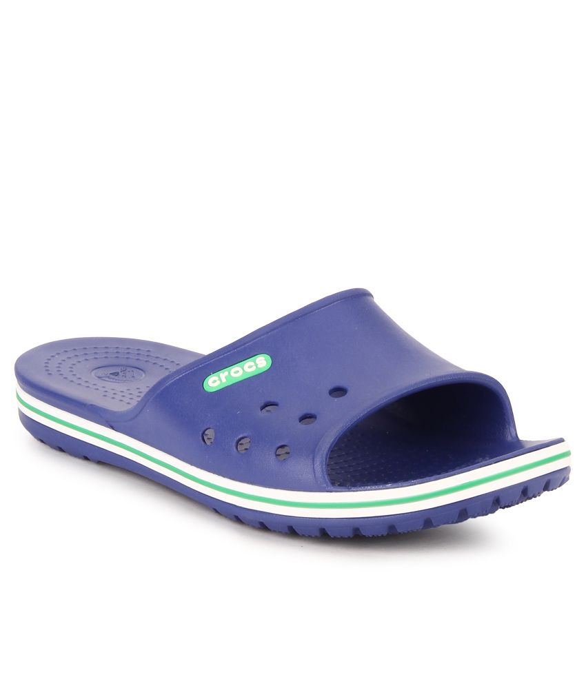 crocs men blue sandals