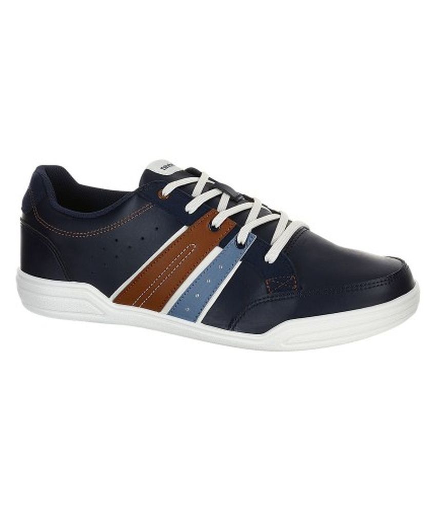 walking shoes decathlon