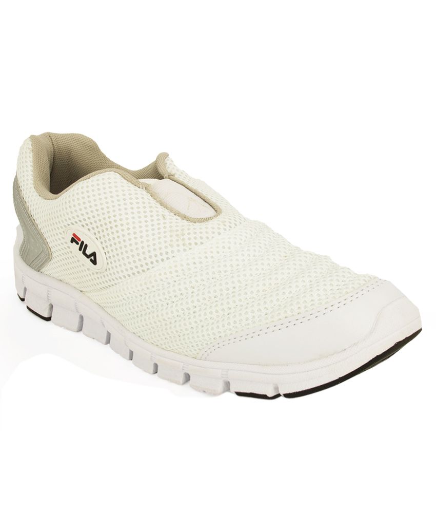 fila white running shoes