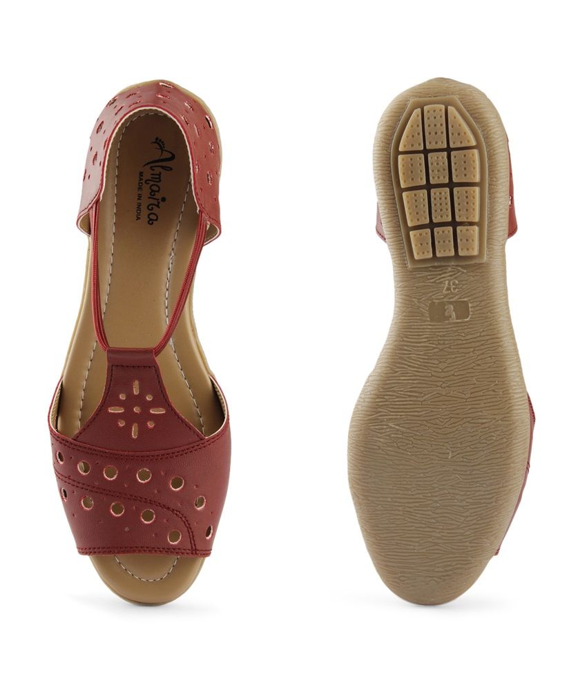 maroon sandals flat