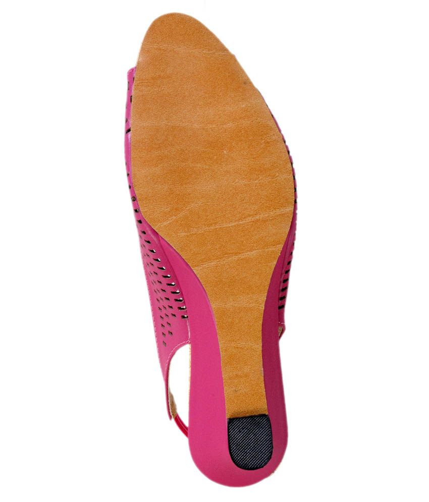 nude pink wedges