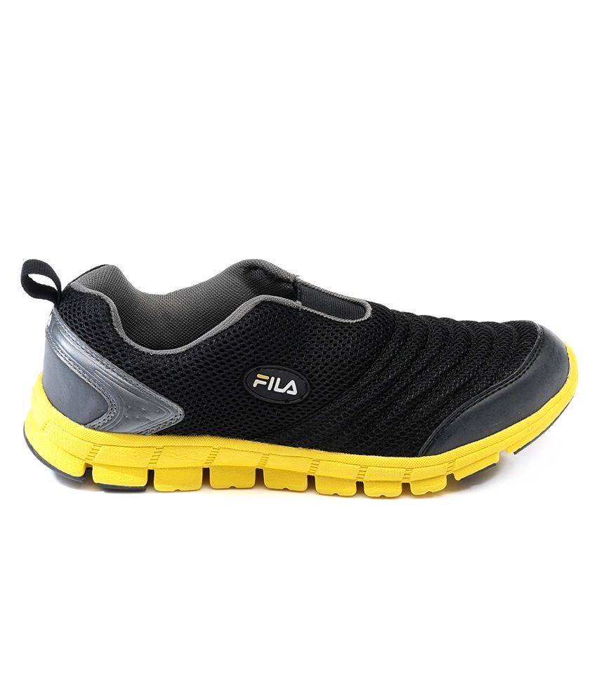 fila men black smash iii casual shoes