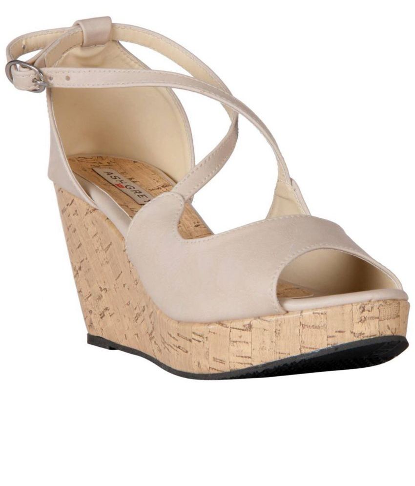 office wear wedges