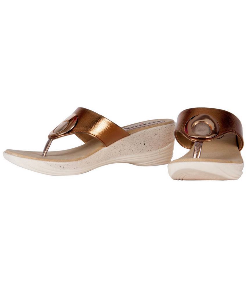 office wear wedges