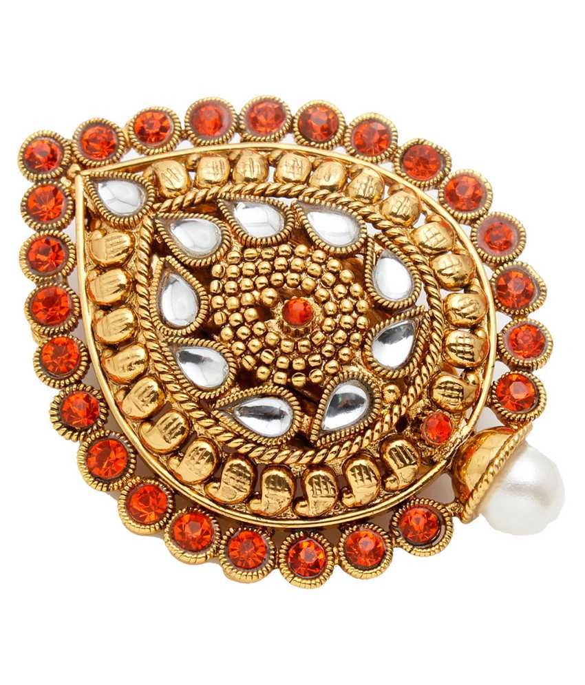 kundan brooch