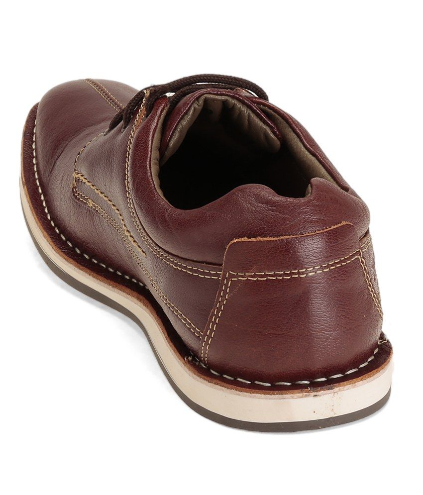 buckaroo casual shoes