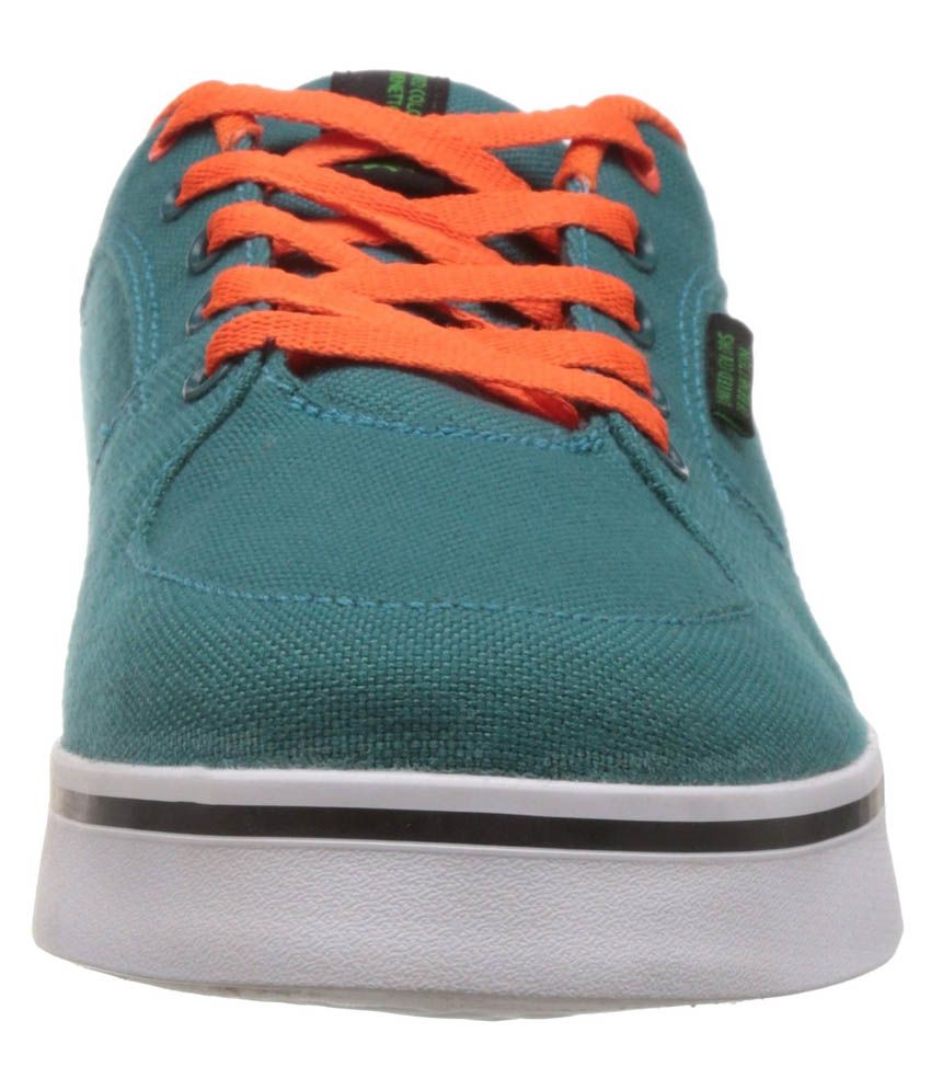 ucb benetton shoes