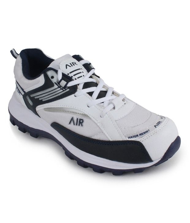 Magnum White Lifestyle Sport Shoes 