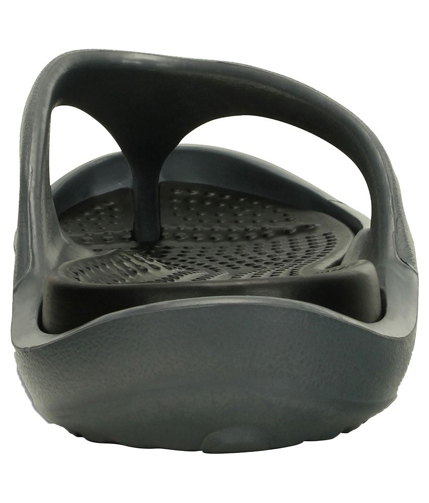black lightning crocs