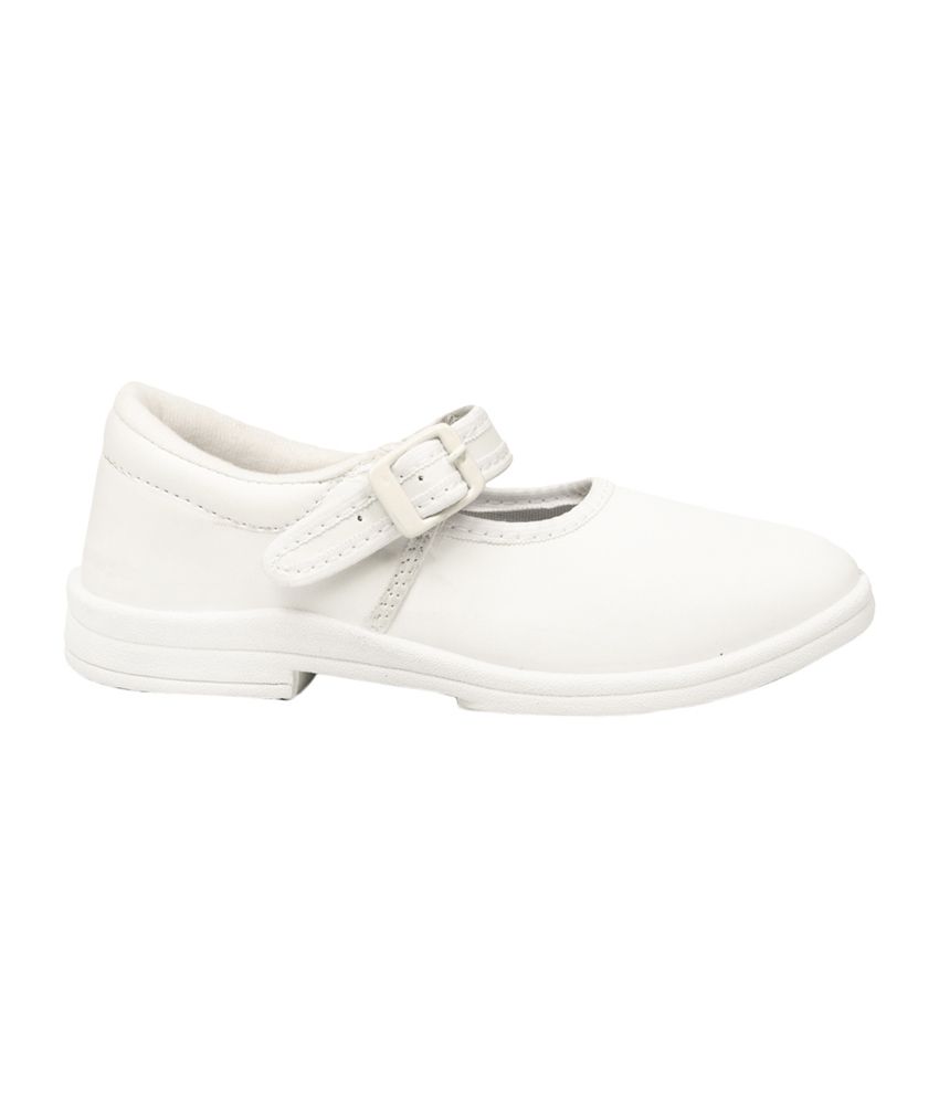 Asian White School Shoes for Girls Price in India- Buy Asian White ...