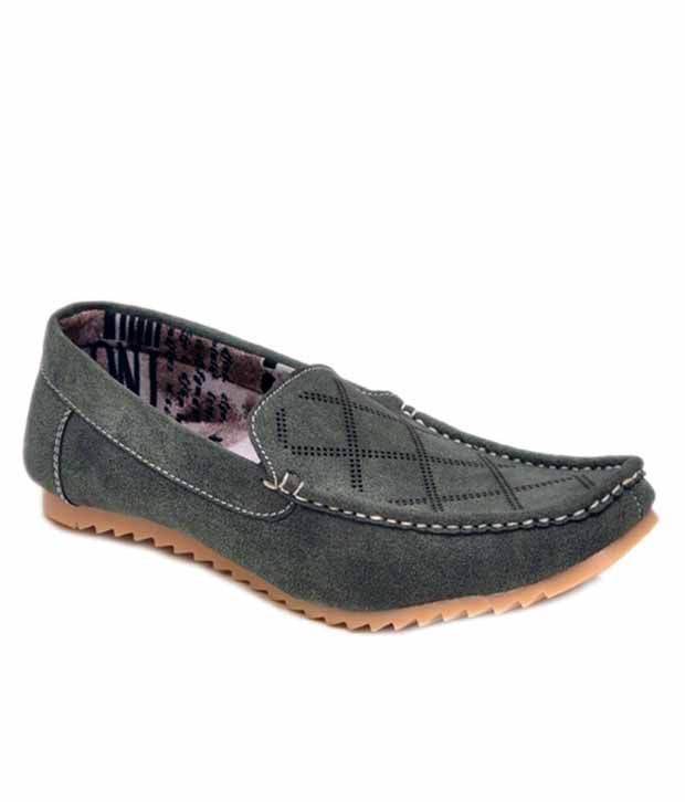 clear flats with studs