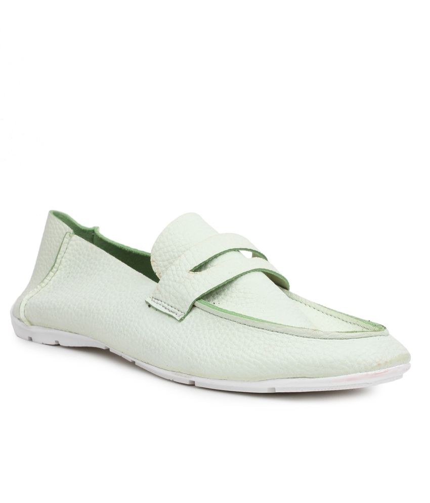 beonza white shoes