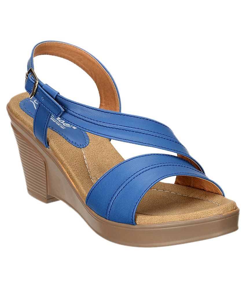 Shesense Blue Low Heel Sandals Price in India- Buy Shesense Blue Low ...