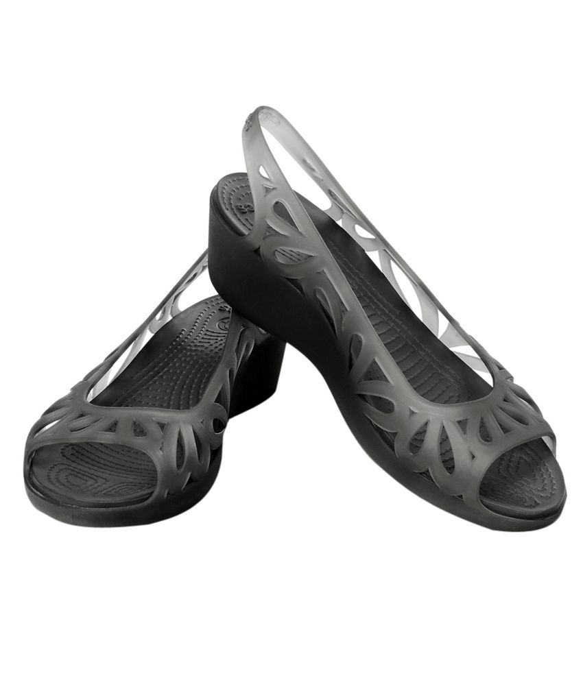 pump crocs