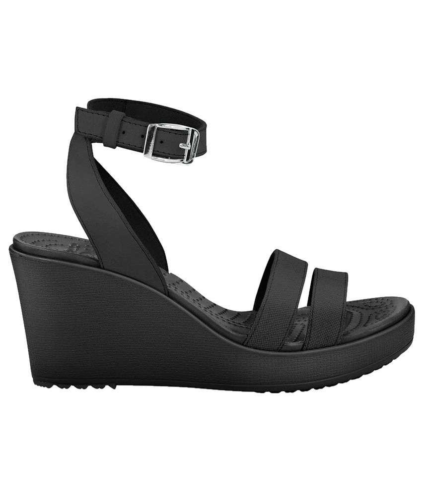 pump crocs
