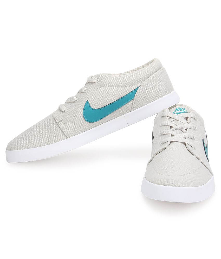 nike voleio