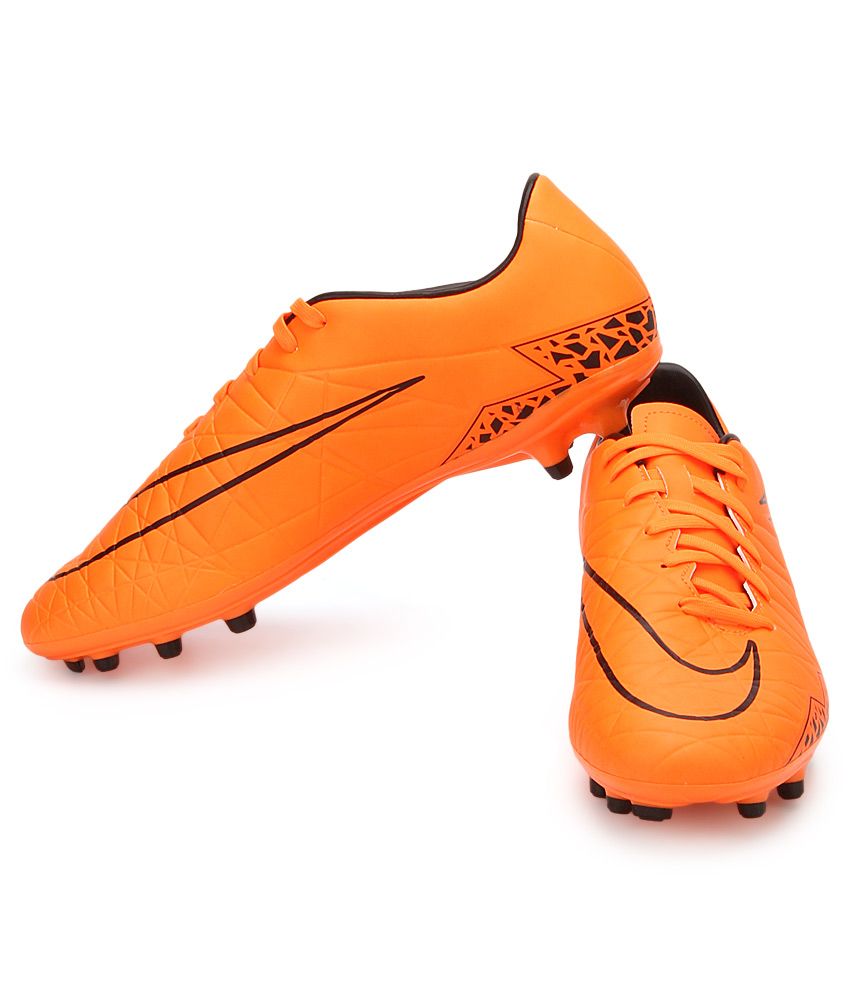 nike hypervenom 5