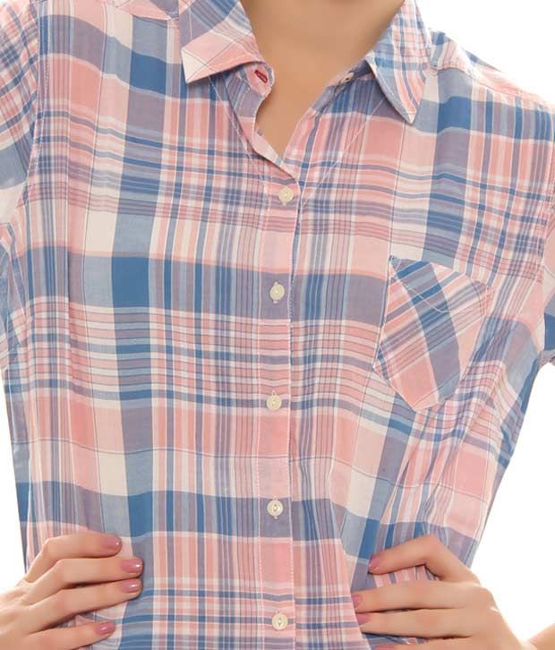levi's checkered shirt