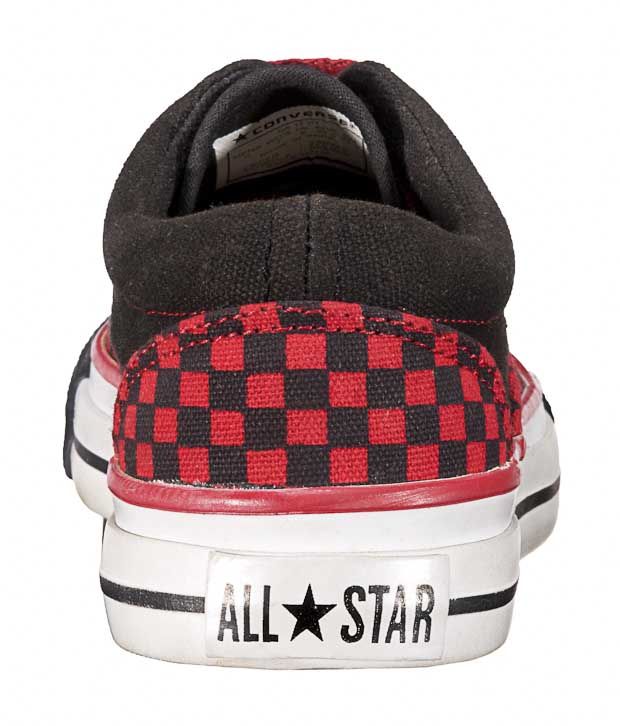 checkered converse