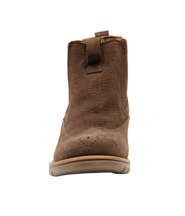 brown woodland boots