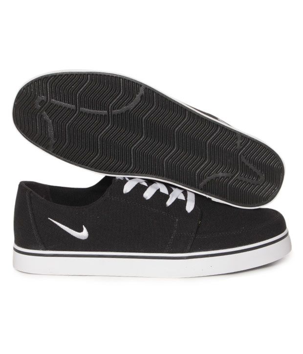 nike best black shoes