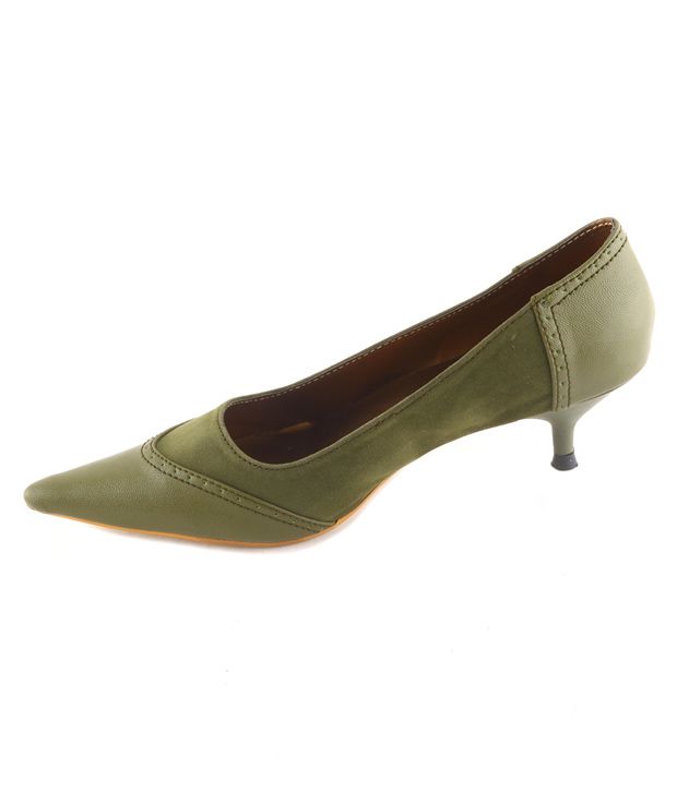 Get Glamr Feisty Olive Green Court Shoes Price in India- Buy Get Glamr ...