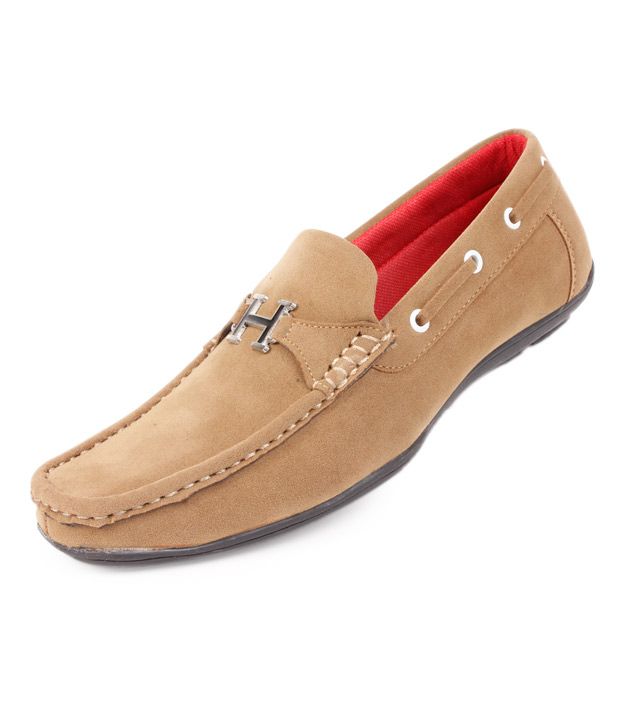 bucik beige loafers