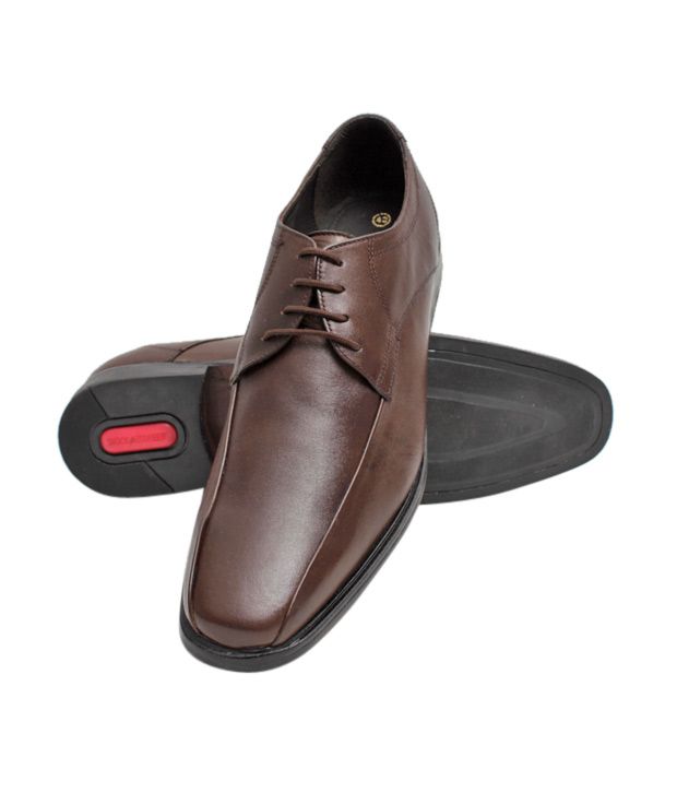 carlton london chappal