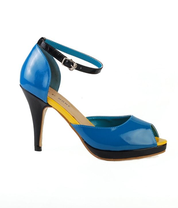 pencil heel sandals under 500