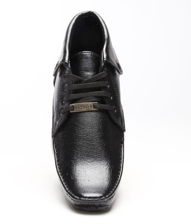 black ankle length sneakers