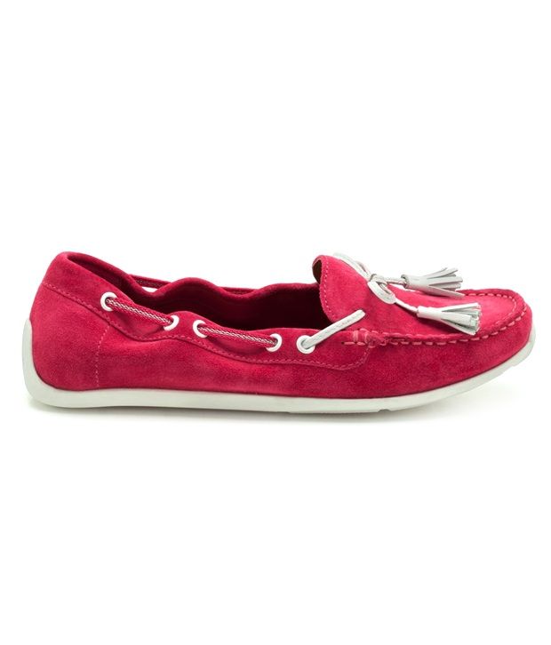 clarks clearance buzz