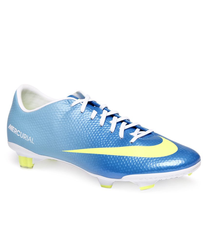 soccer shoes buy