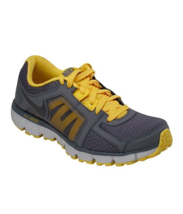 nike running shoes grey and yellow