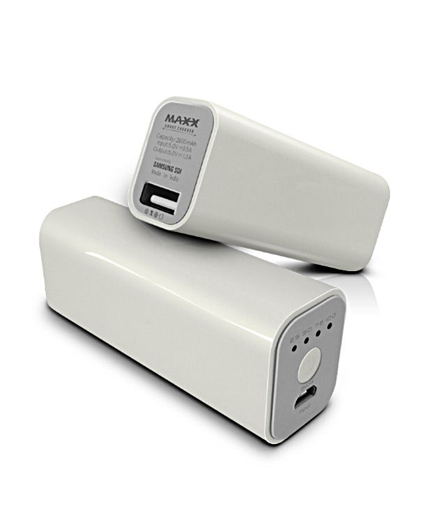 MAXX Smart Power Bank Charger PBS26 White