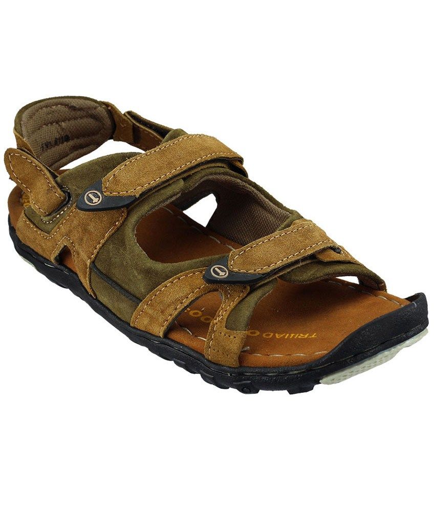 Triad chappals clearance