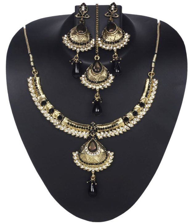 voylla wedding jewellery