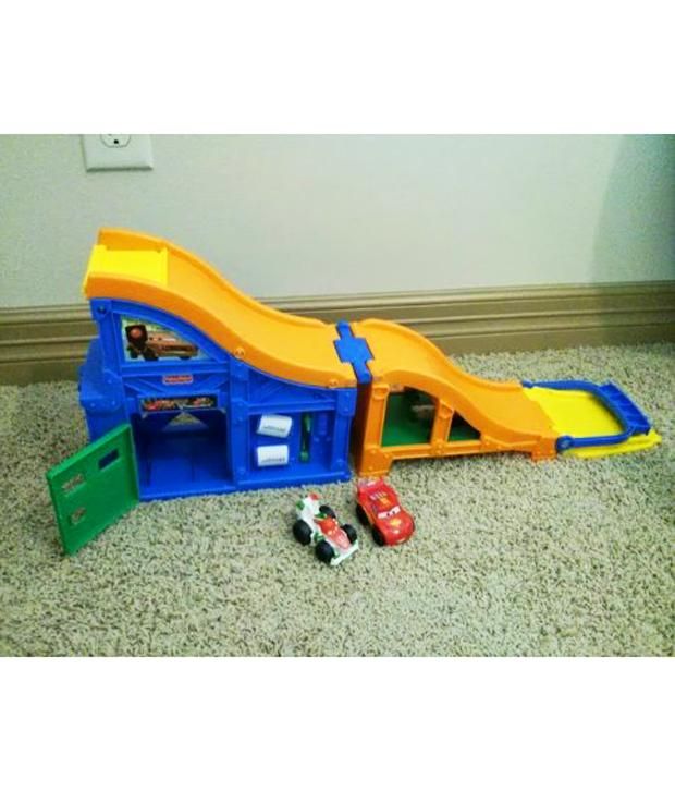 fisher price disney cars racing rivalry track playset