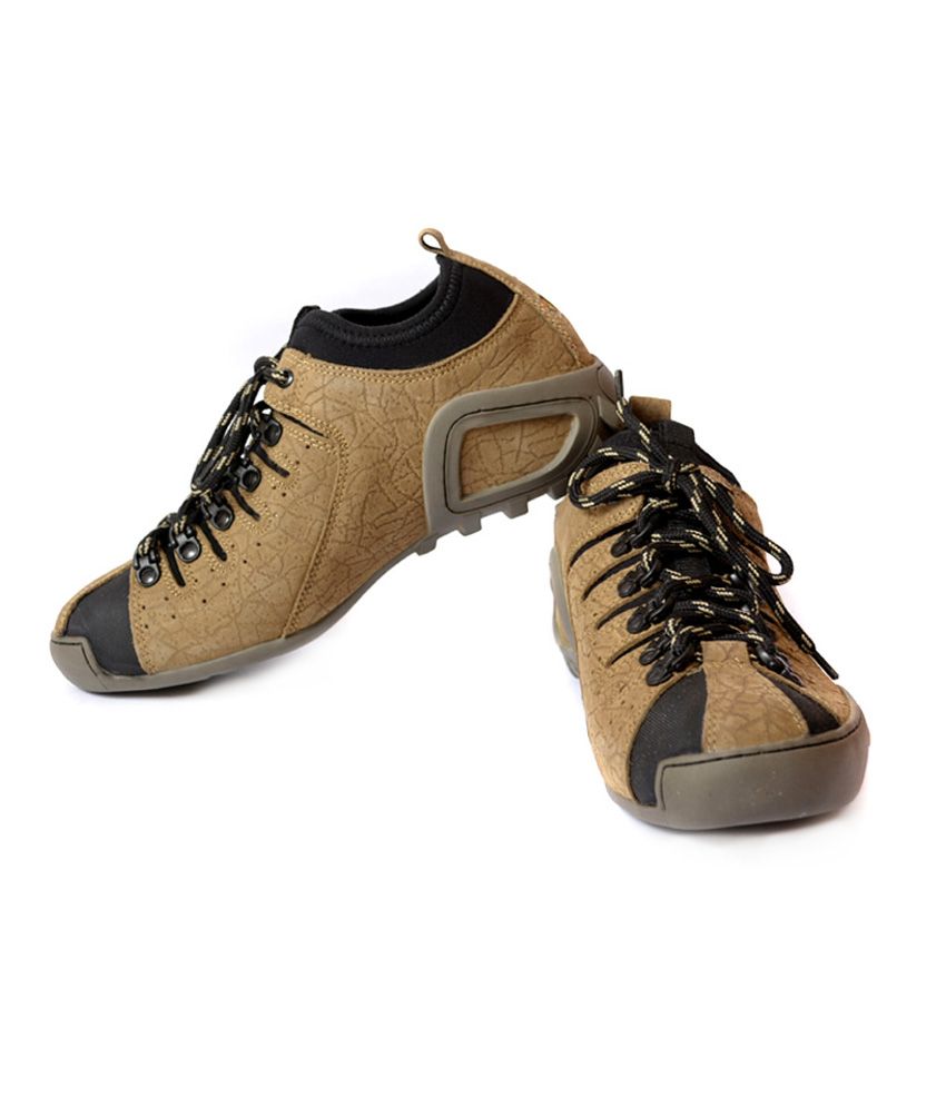 Woodland shoes india image