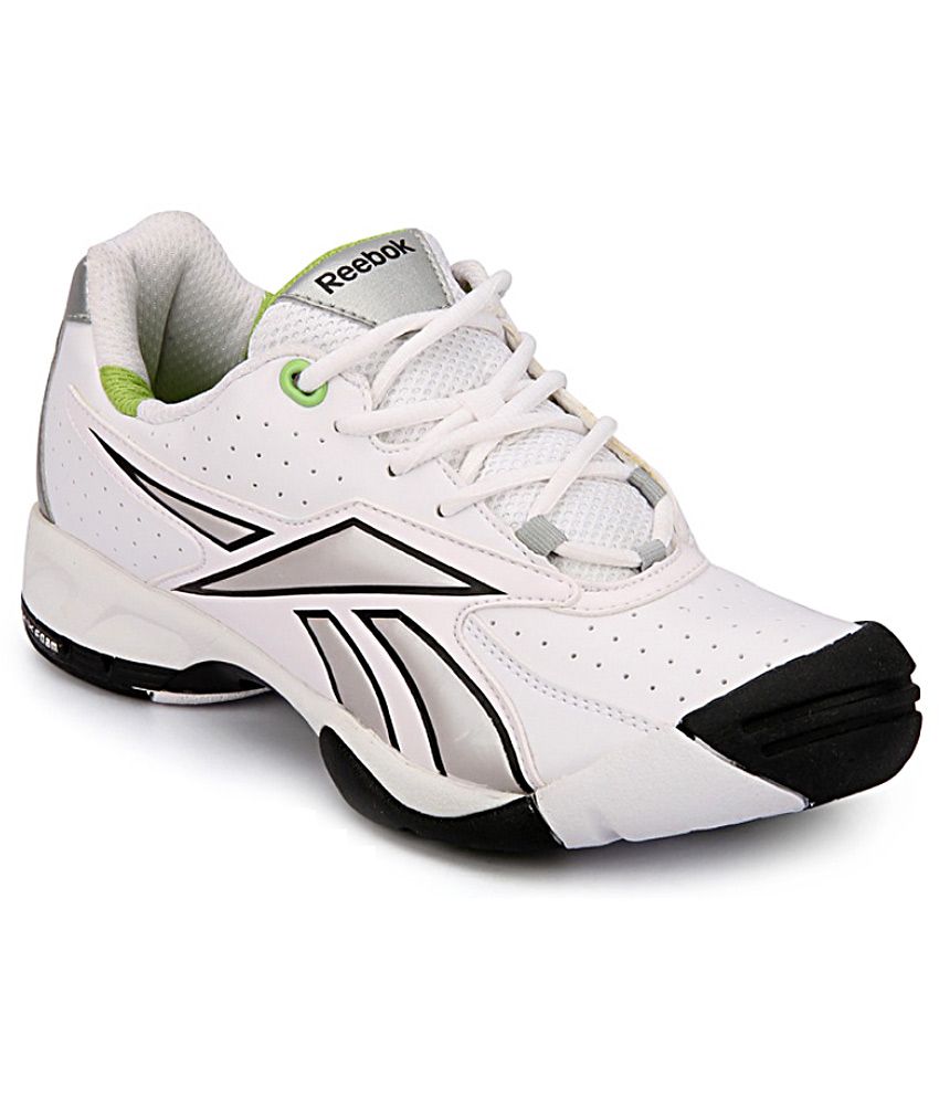 reebok all rounder lp cricket shoes