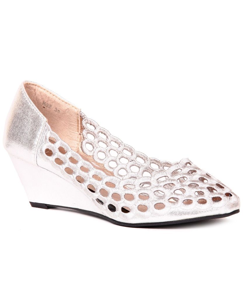 silver wedge pump