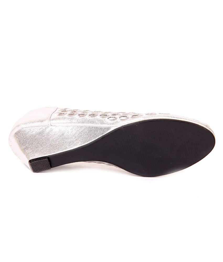 silver wedge pump