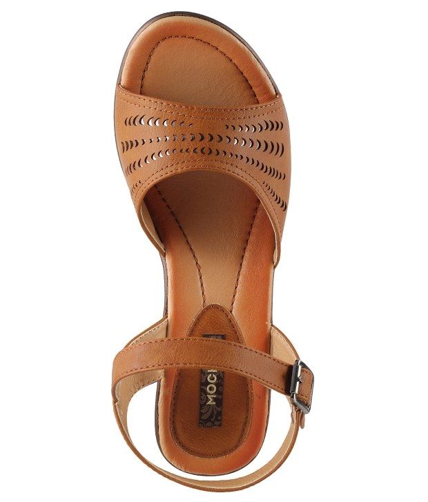 flipkart mochi sandals