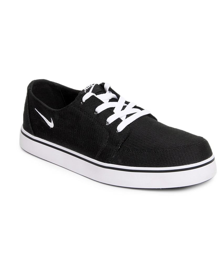 black nike mayfly