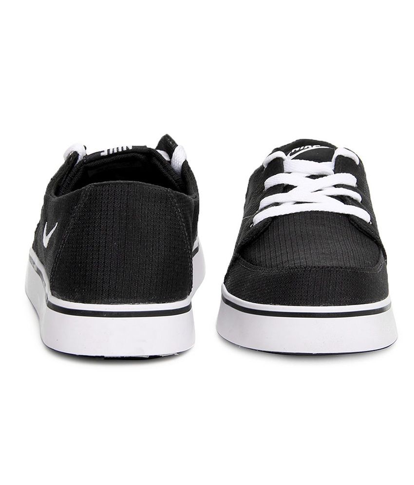 black nike sneakers on sale