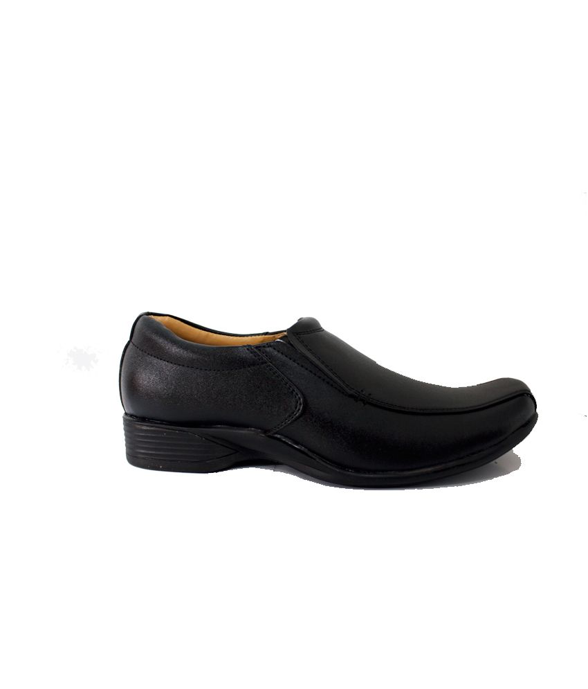 wrangler leather shoes price