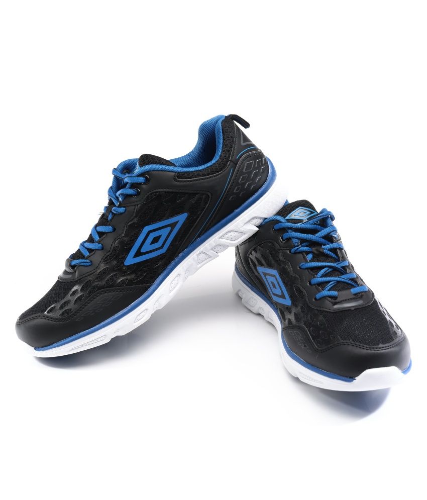 umbro breathable extra bounce shoes