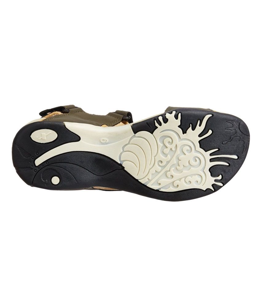 relaxo sandals for women